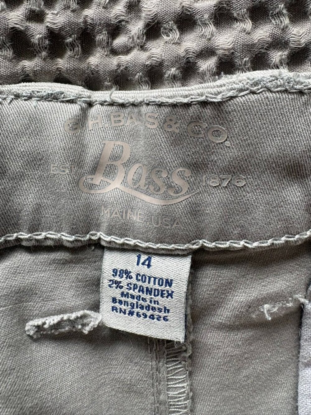 G.H. Bass & Co. Girlfriend fit Grey Chino - Picture 10 of 10